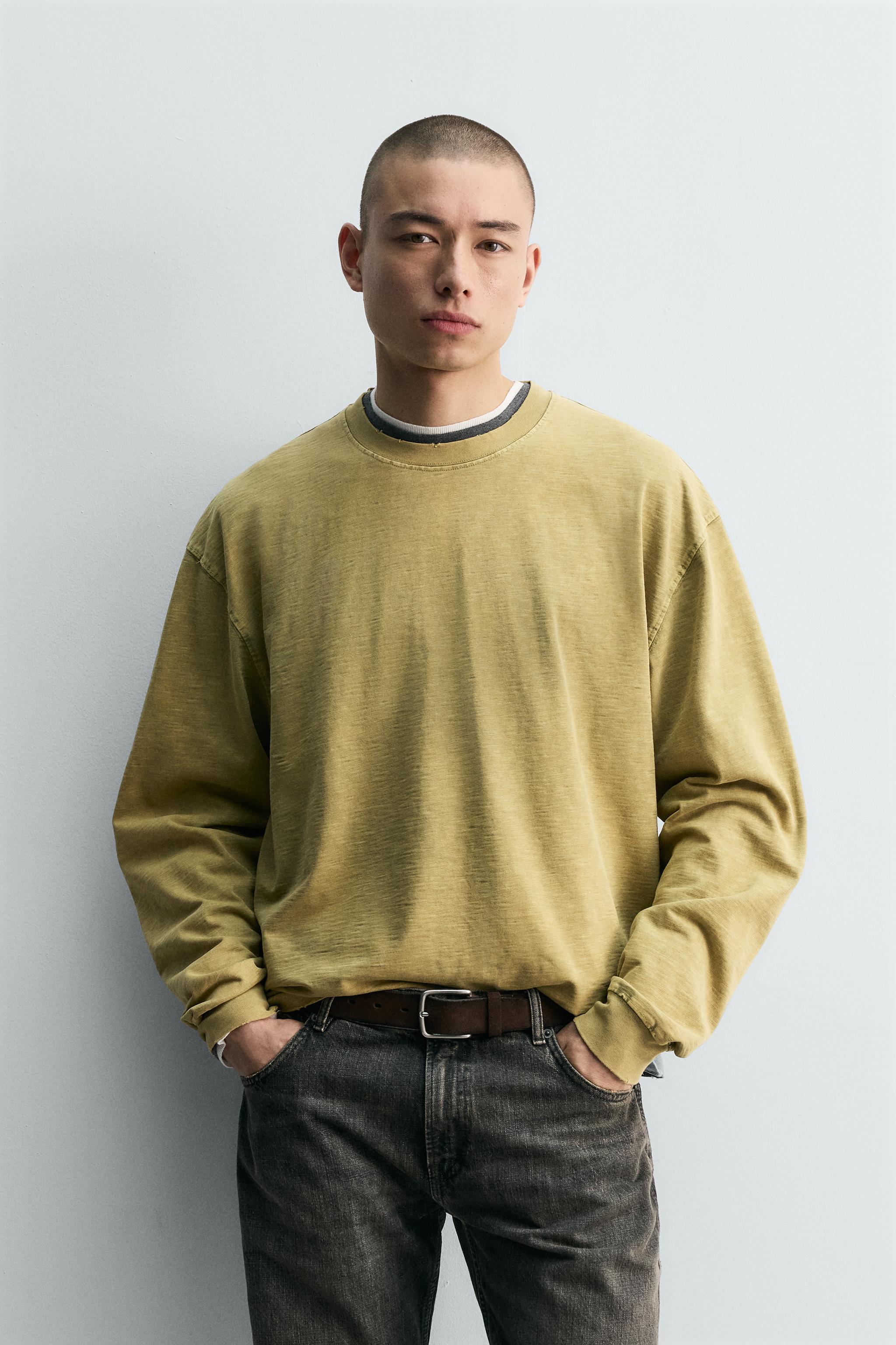 RIPPED EFFECT STRUCTURED T-SHIRT